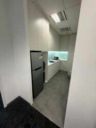 Ocean Financial Centre (D1), Office #581720071